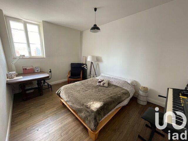 Maison - 185 m² - 7 pièces