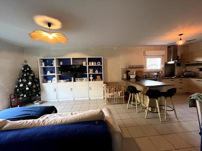 Maison - 103 m² - 5 pièces