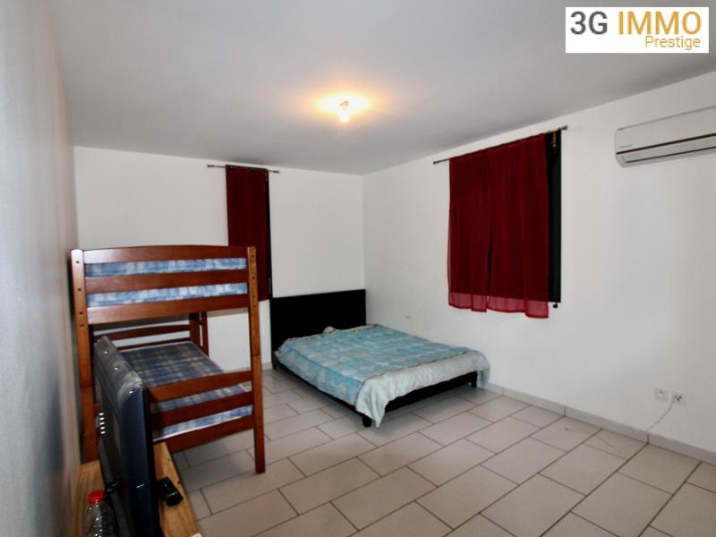 Maison - 140 m² - 8 pièces