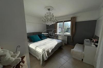 Villa - 120 m² - 5 pièces