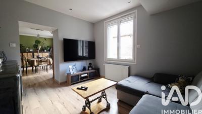 Appartement - 100 m² - 5 pièces