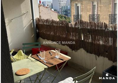 Appartement - 64 m² - 3 pièces