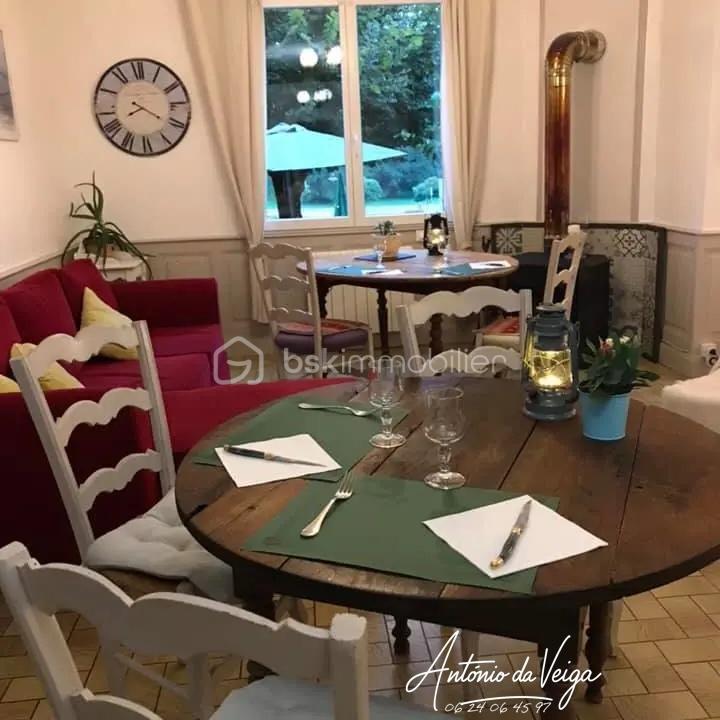 Bureau - 355 m² - 25 pièces