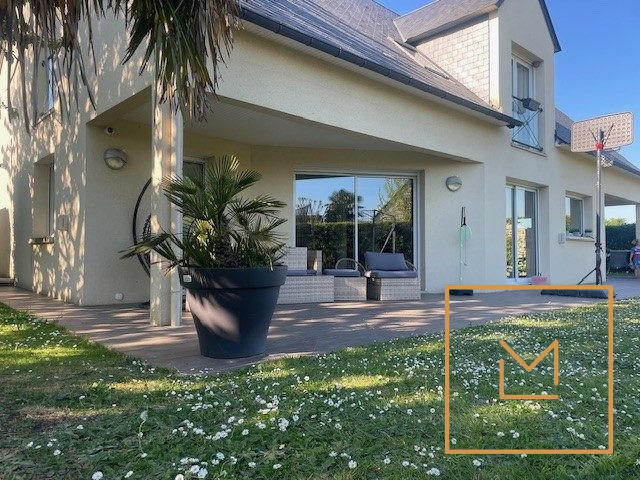 Maison - 190 m² - 6 pièces