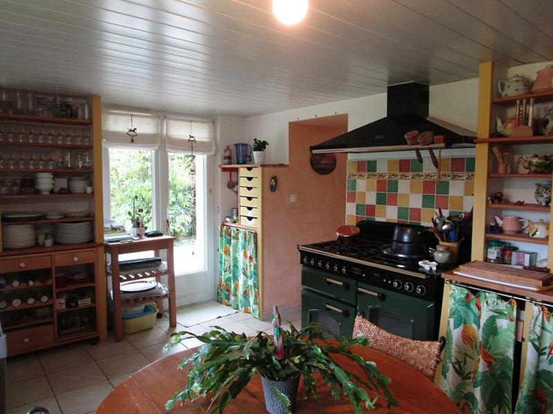 Propriété - 125 m² - 6 pièces