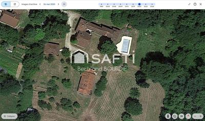 Maison - 470 m² - 20 pièces