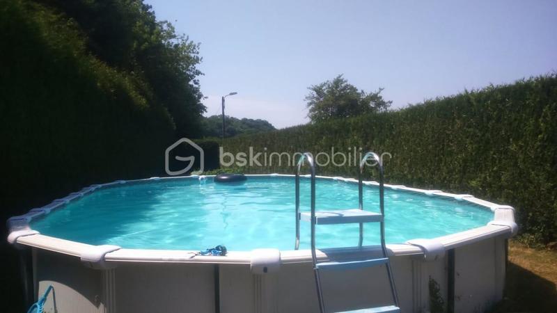 Demeure - 320 m² - 12 pièces