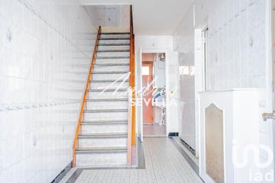 Maison - 94 m² - 5 pièces