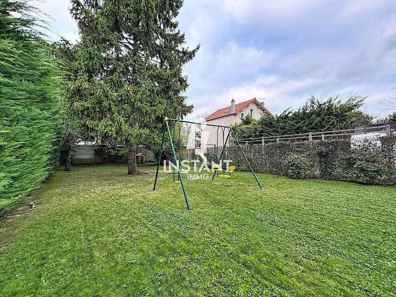 Maison - 179 m² - 6 pièces