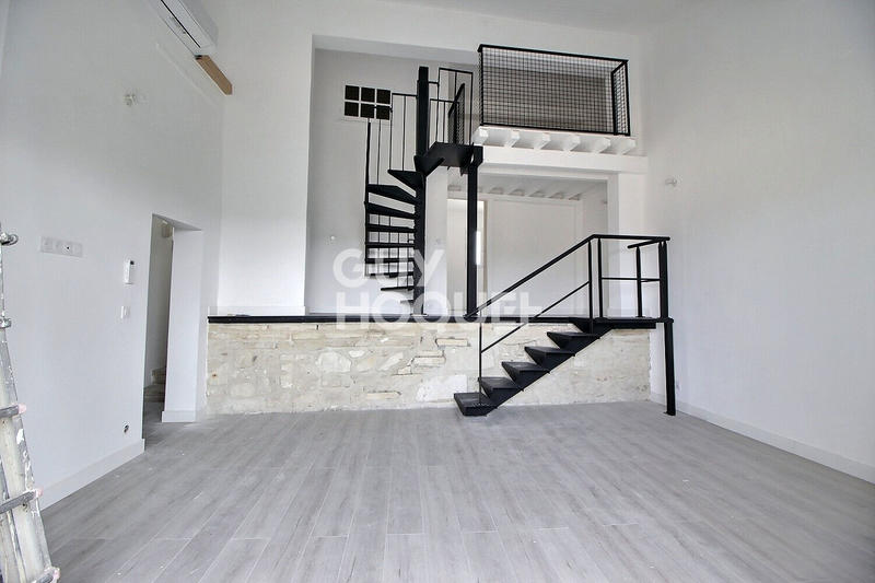 Appartement - 86 m² - 4 pièces