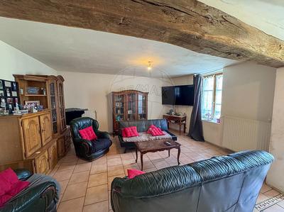 Maison - 149 m² - 5 pièces