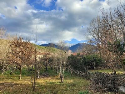 Terrain constructible - 2 470 m²