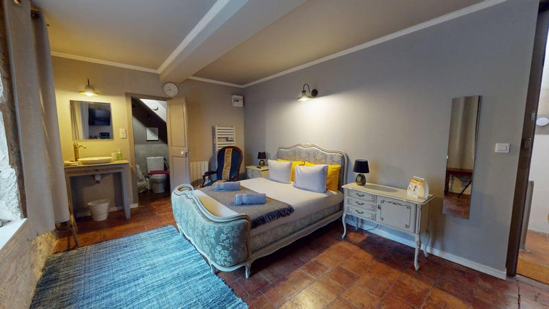 Appartement - 171 m² - 6 pièces