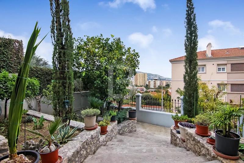 Villa - 116 m² - 6 pièces