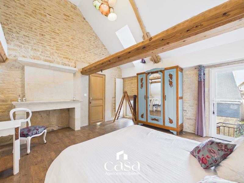 Maison ancienne - 349 m² - 9 pièces