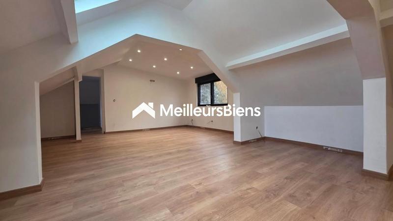 Villa - 170 m² - 6 pièces