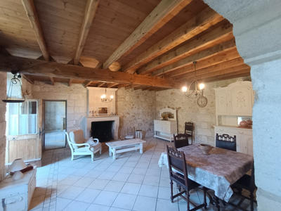 Maison - 156 m² - 10 pièces