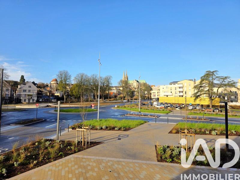 Appartement - 102 m² - 5 pièces