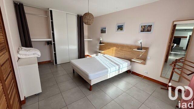 Maison - 296 m² - 12 pièces