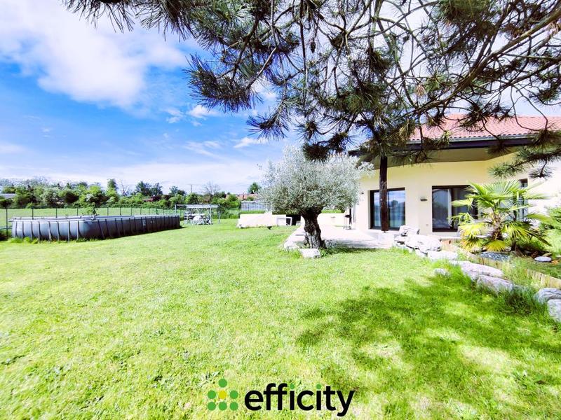 Maison d'architecte - 218 m² - 6 pièces