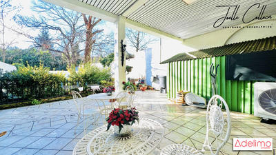 Maison - 180 m² - 5 pièces