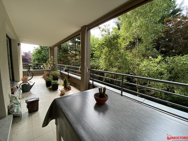 Appartement - 90 m² - 4 pièces