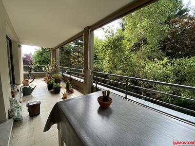 Appartement - 90 m² - 4 pièces