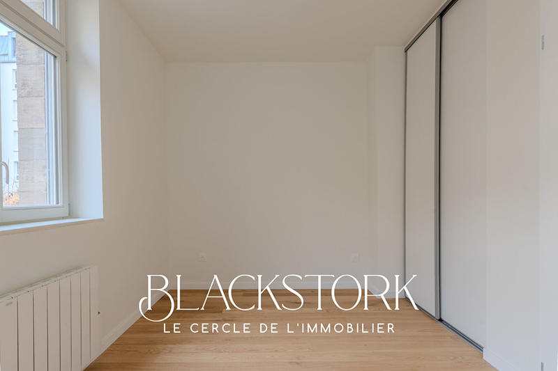 Appartement - 85 m² - 3 pièces