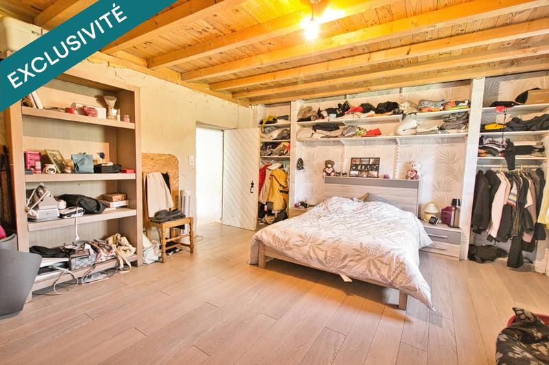 Maison - 209 m² - 9 pièces