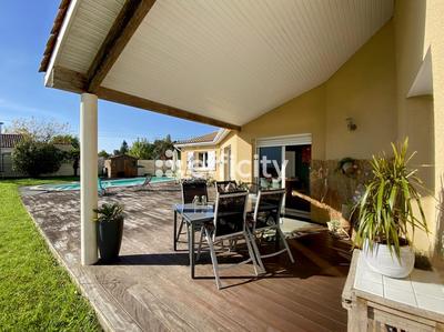 Maison - 134 m² - 5 pièces