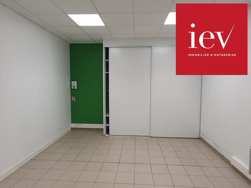Local d'activités - 480 m²