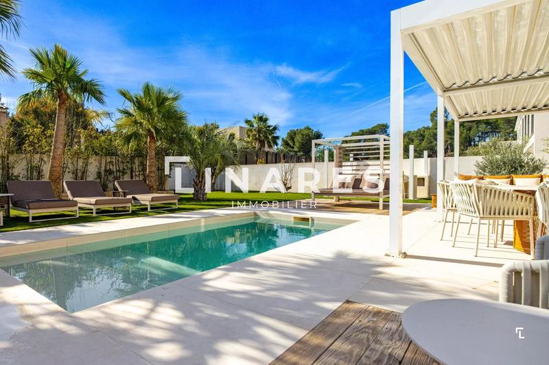 Villa - 189 m² - 6 pièces