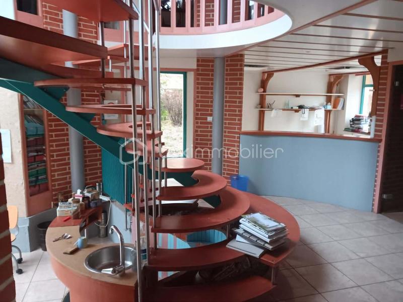 Bureau - 310 m² - 12 pièces