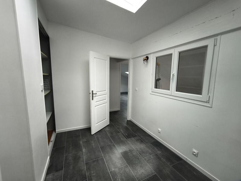 Appartement - 81 m² - 4 pièces