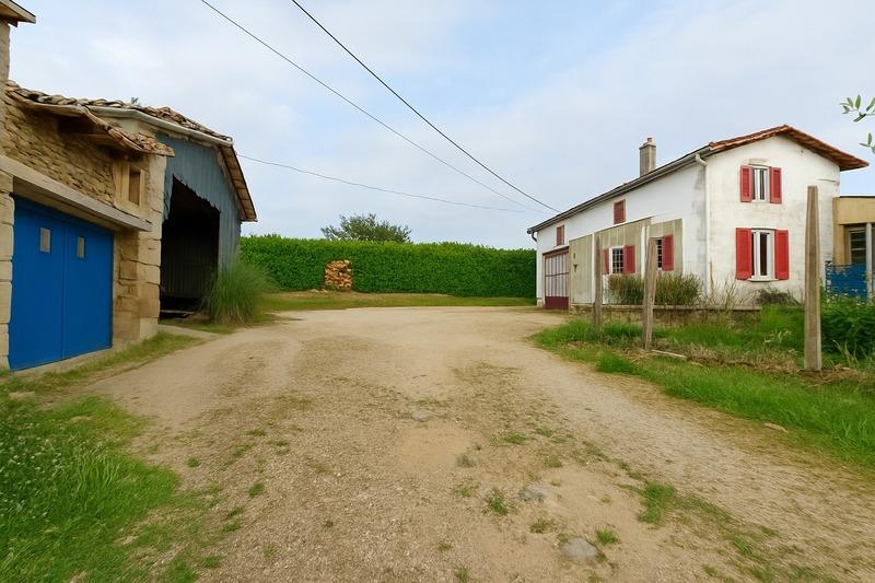 Maison - 198 m² - 10 pièces