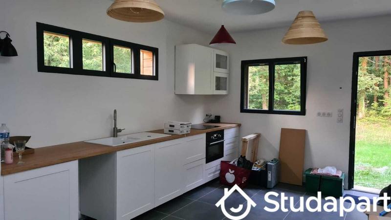 Chambre - 12 m² - 1 pièce