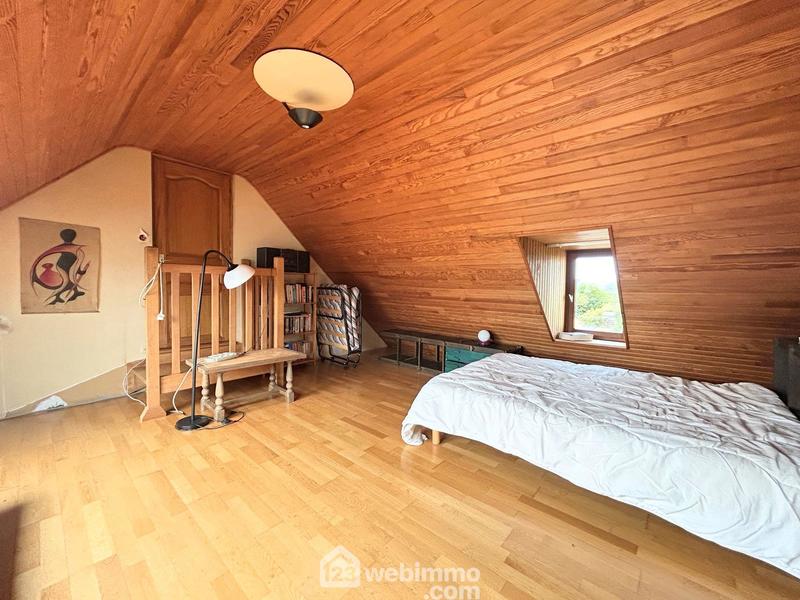 Maison - 157 m² - 5 pièces