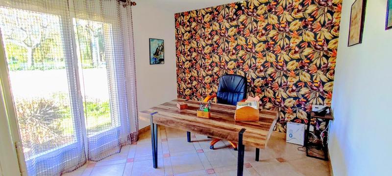 Villa - 297 m² - 8 pièces