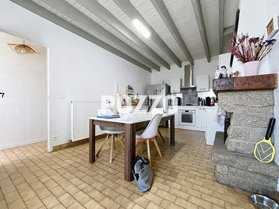 Maison - 150 m² - 5 pièces