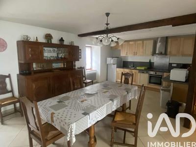 Maison - 120 m² - 4 pièces