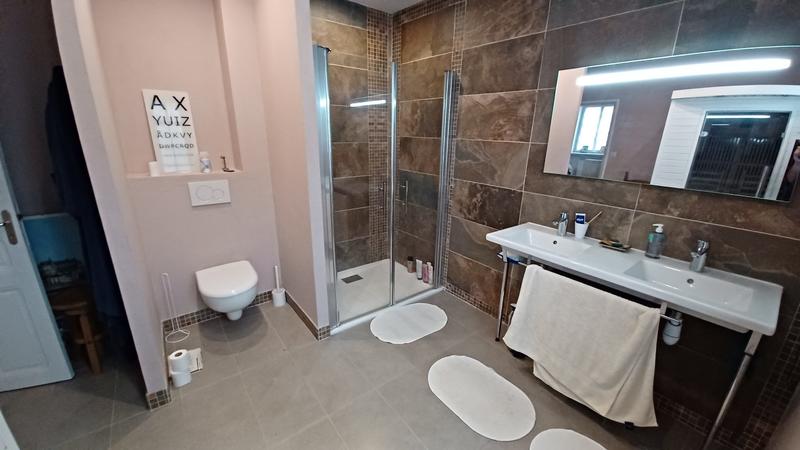 Maison ancienne - 223 m² - 8 pièces