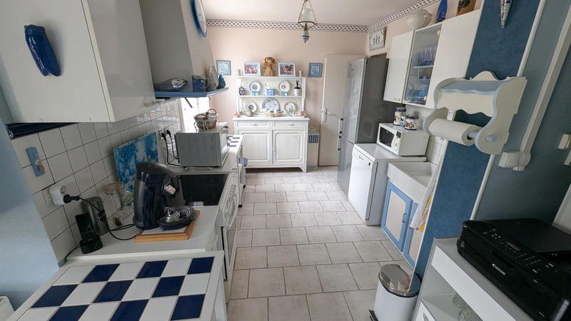 Maison - 92 m² - 5 pièces