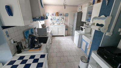 Maison - 92 m² - 5 pièces