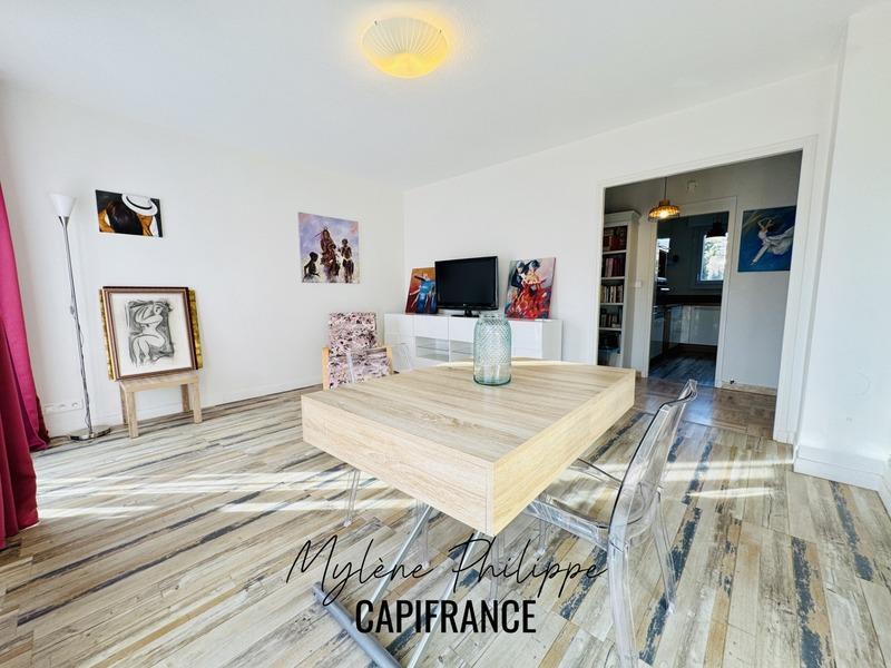 Appartement - 67 m² - 3 pièces