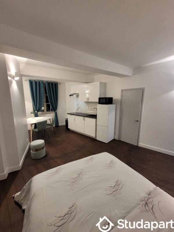Chambre - 25 m² - 1 pièce