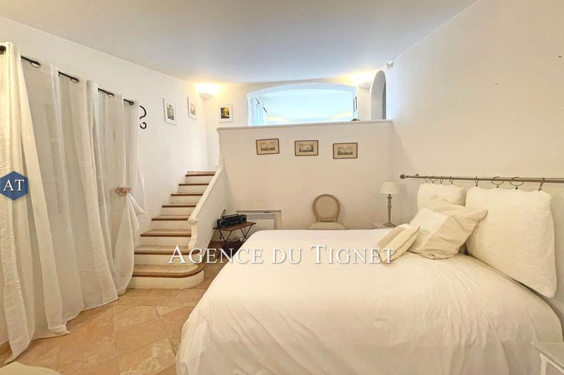 Maison - 252 m² - 5 pièces