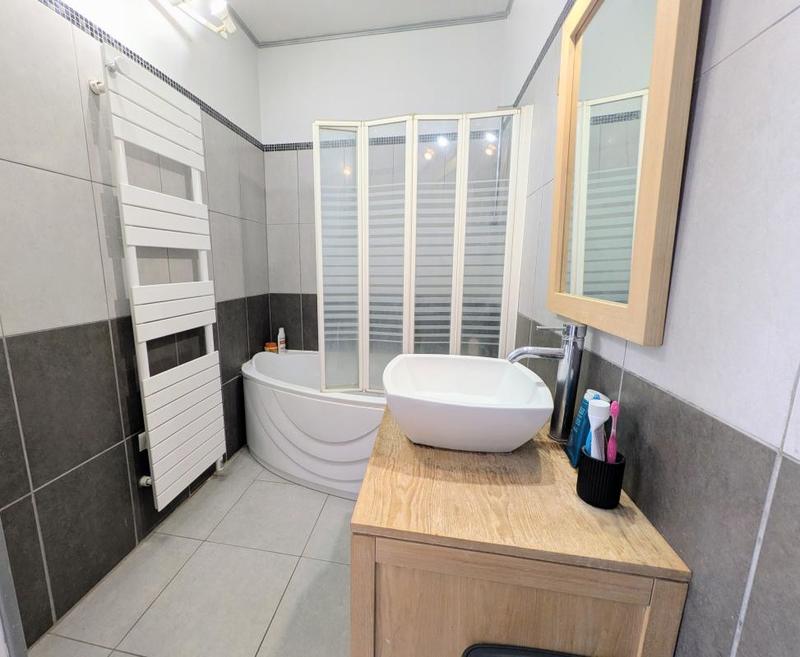 Maison - 61 m² - 3 pièces