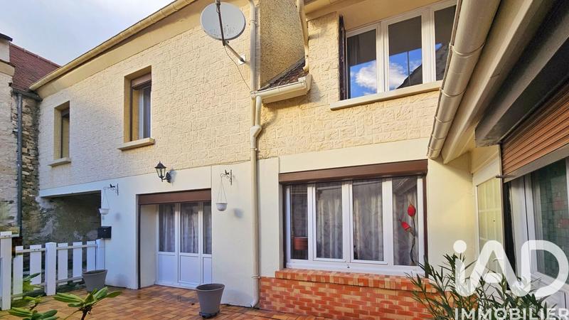 Maison - 85 m² - 5 pièces