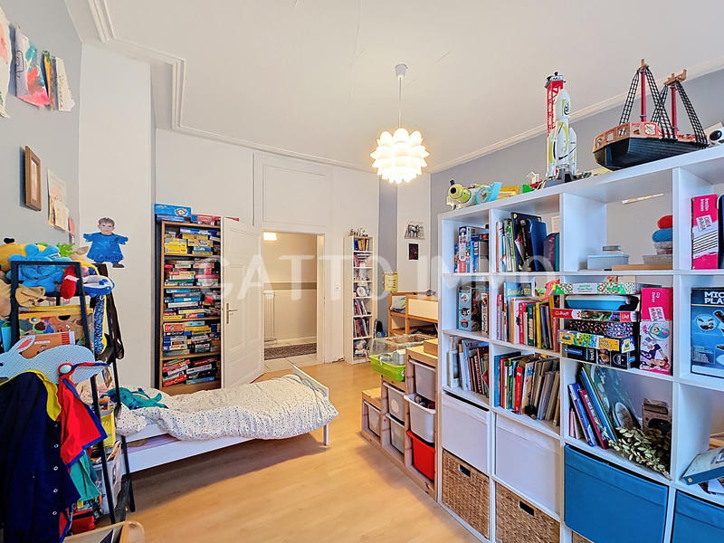 Appartement - 153 m² - 4 pièces