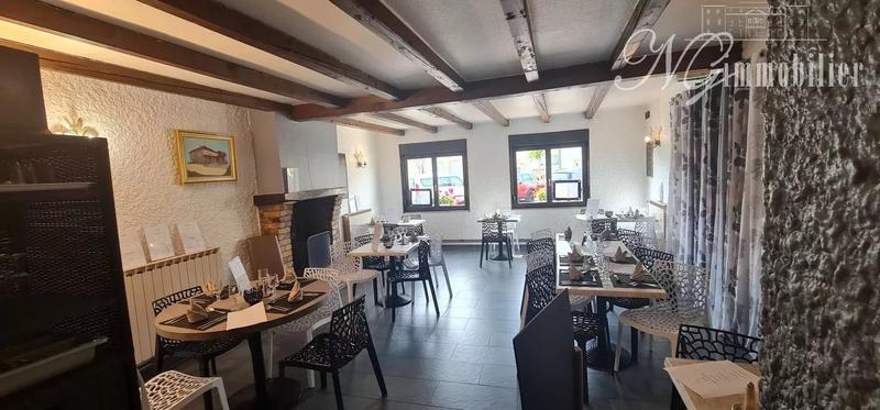 Immeuble mixte - 420 m² - 10 pièces